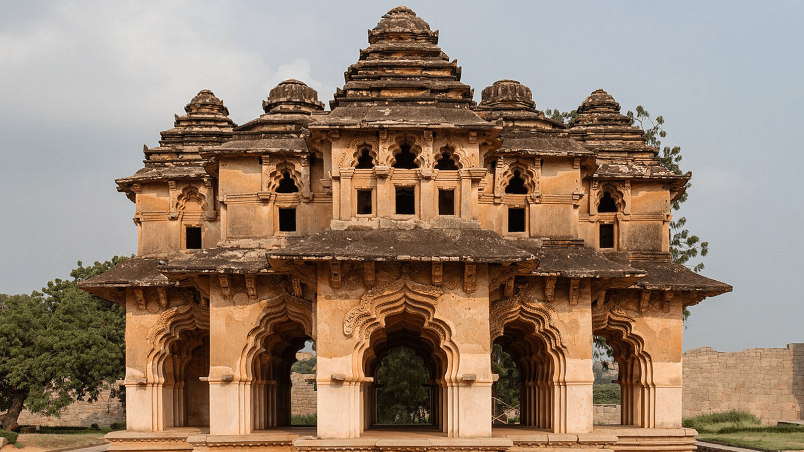 百夫長旅遊_亞洲_印度_亨比 Hampi_Lotus Mahal