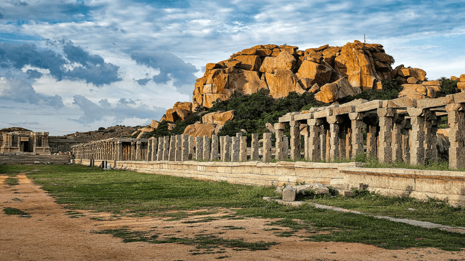百夫長旅遊_亞洲_印度_亨比 Hampi_亨比集市 Virupaksha Bazaar
