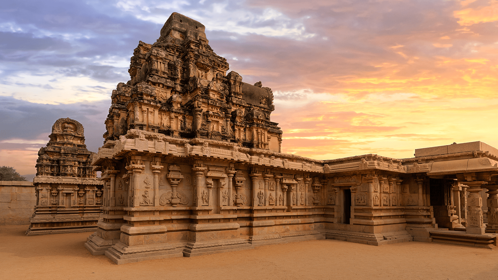 百夫長旅遊_亞洲_印度_亨比 Hampi_哈扎拉·羅摩神殿廟Hazara Rama Temple
