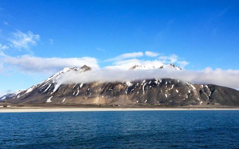 北極-范科伊倫峽灣-Van-Keulenfjorden-M