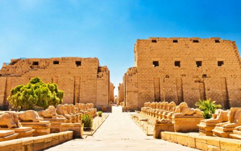 埃及卡納克神殿-Karnak-Temple-shutterstock_179121524-M