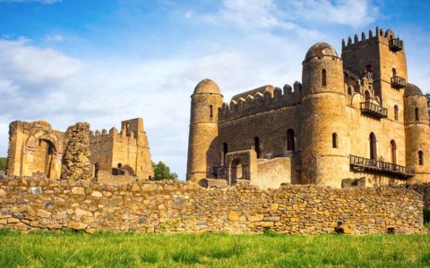 衣索比亞格扎拉城堡Camelot-shutterstock_374183713-M