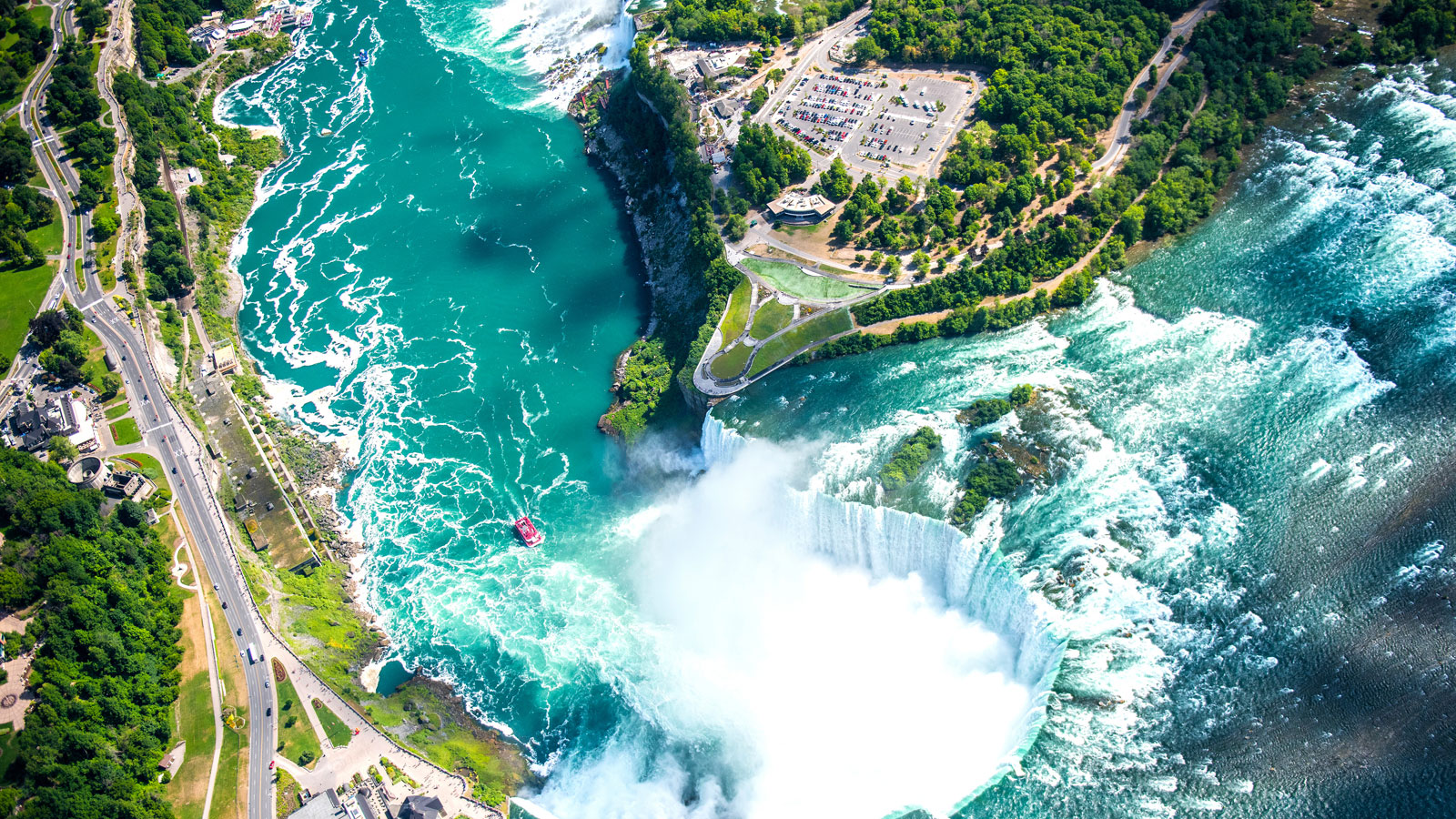 百夫長旅遊_北美洲_加拿大_加東賞楓_尼加拉瀑布Niagara-falls-between-United-States-of-America-and-Canada_L