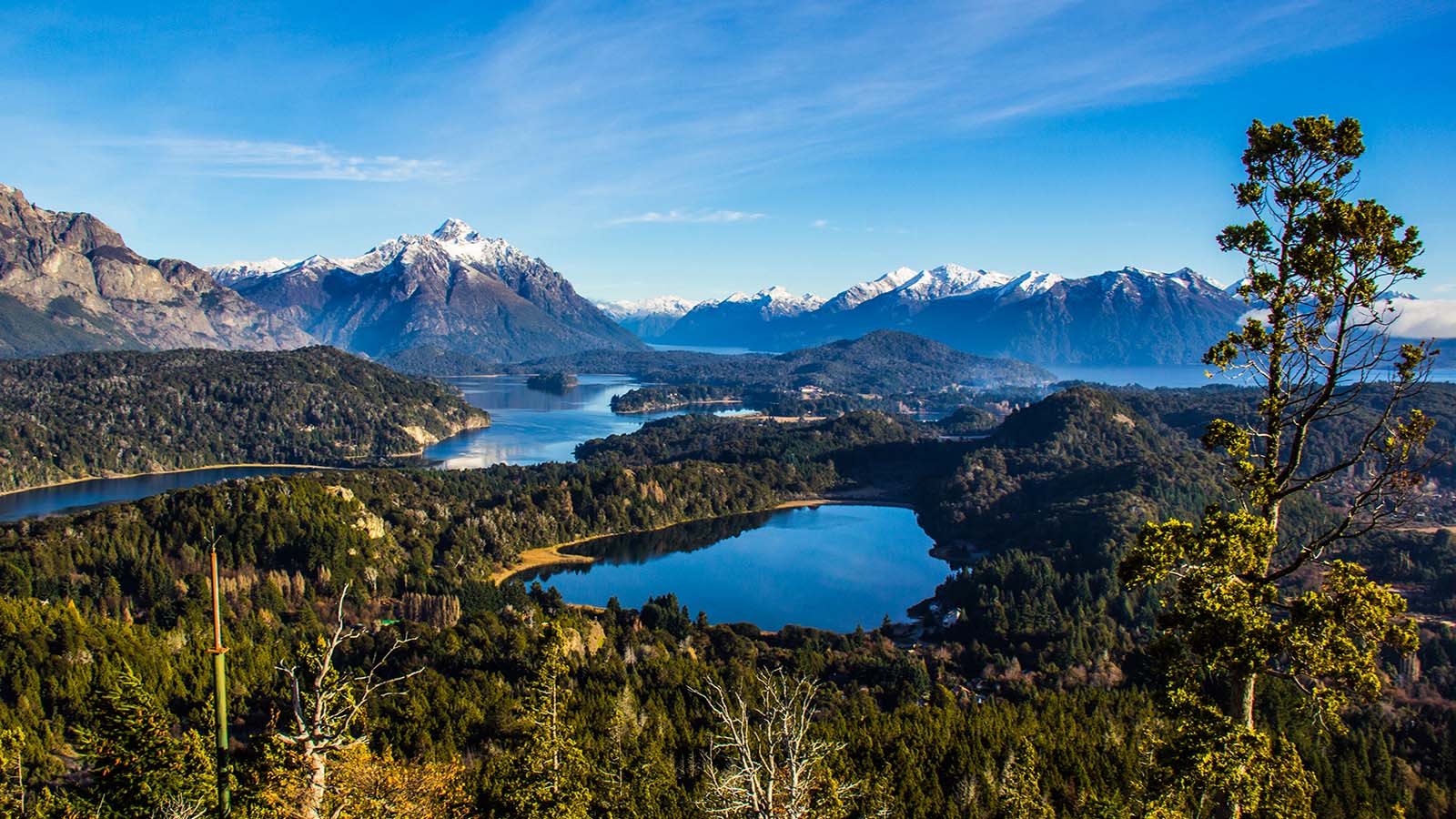 百夫長旅遊_南美洲_阿根廷_阿根廷巴里洛切shutterstock_489105226-M