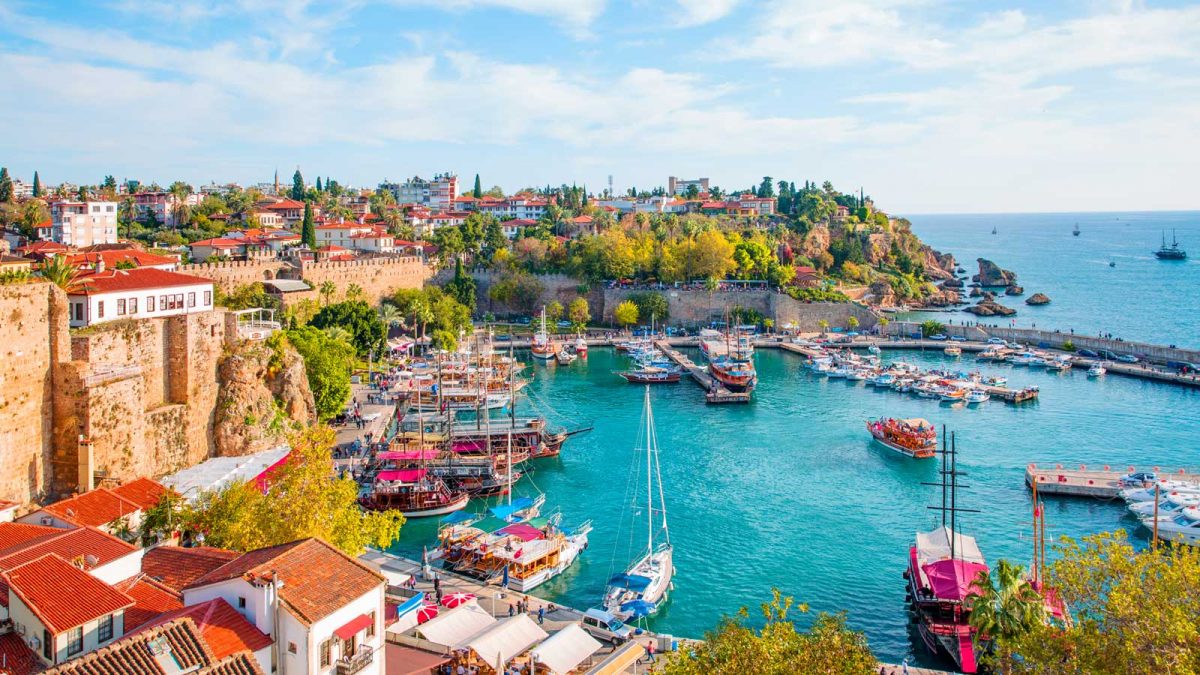 安塔莉亞-Antalya-shutterstock_597156353-M-1200x675